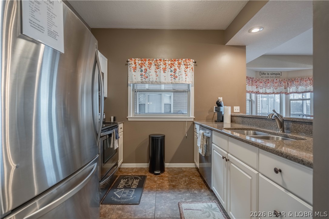 The Falls Condo - Westshore - Residential