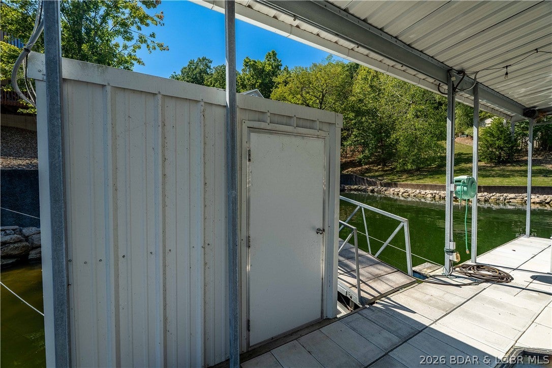 Ledge Stone Estates - Residential