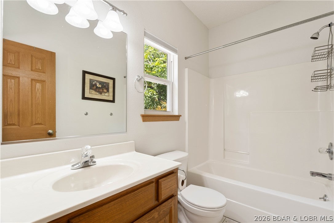 Ledge Stone Estates - Residential