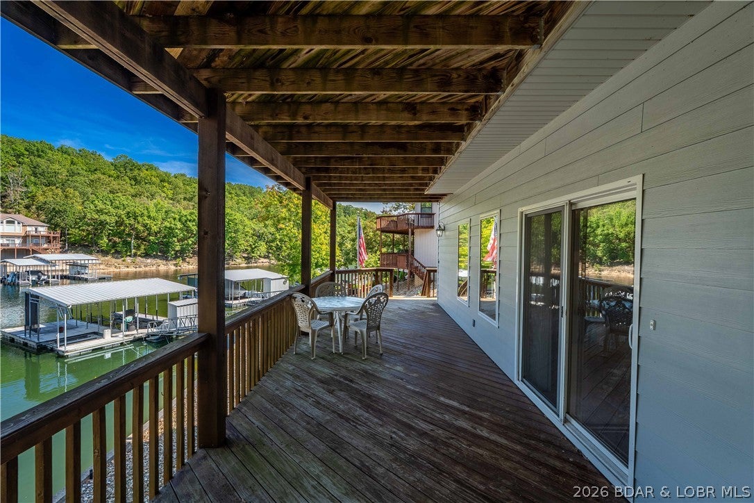 Ledge Stone Estates - Residential