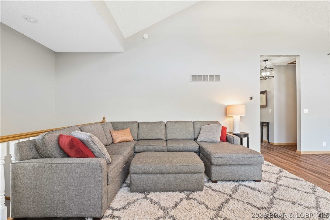 Ledge Stone Estates - Residential