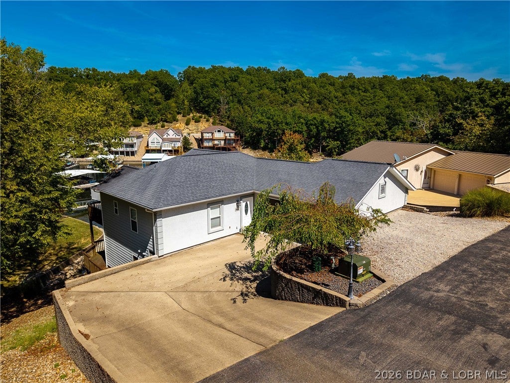 Ledge Stone Estates - Residential