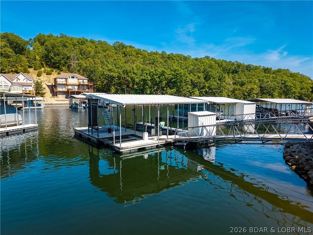 Ledge Stone Estates - Residential