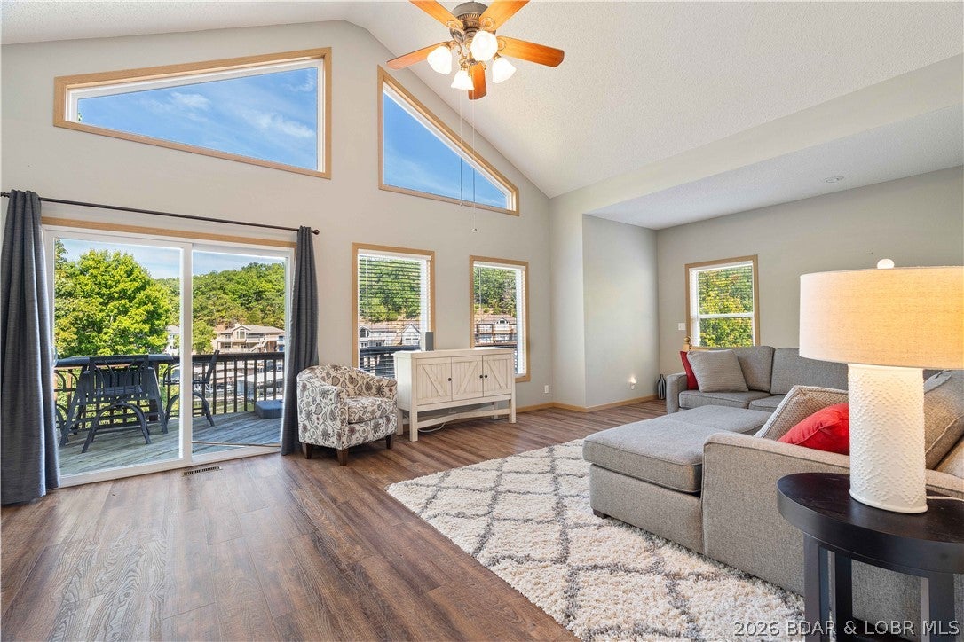 Ledge Stone Estates - Residential
