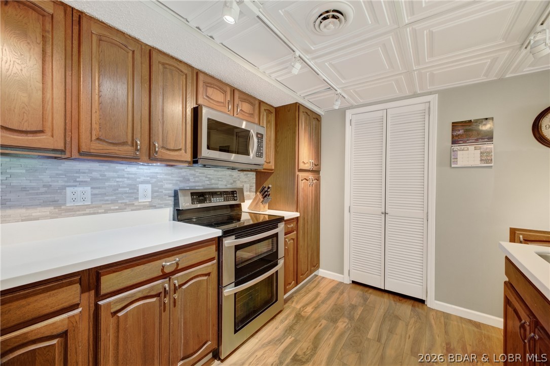 Knox Point - Residential