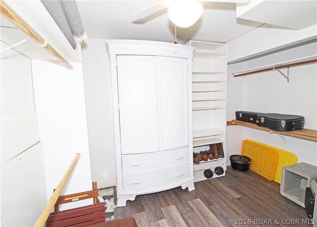 Broadview Acres - Residential