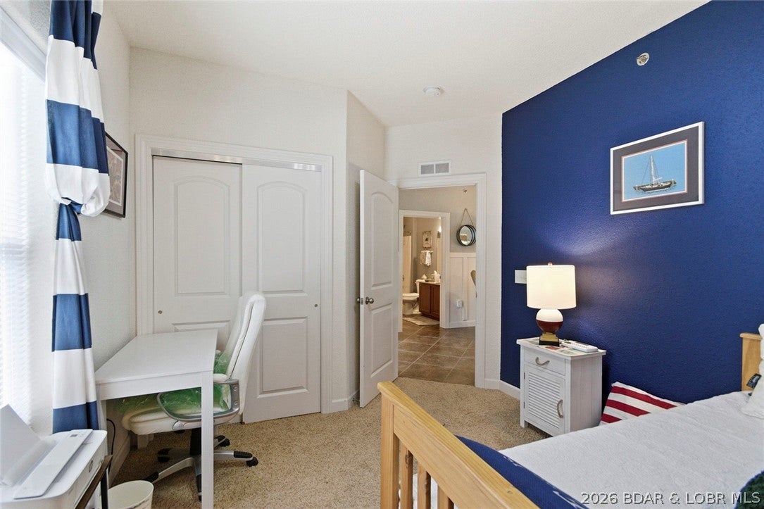 Sunset Palms Condominium - Residential