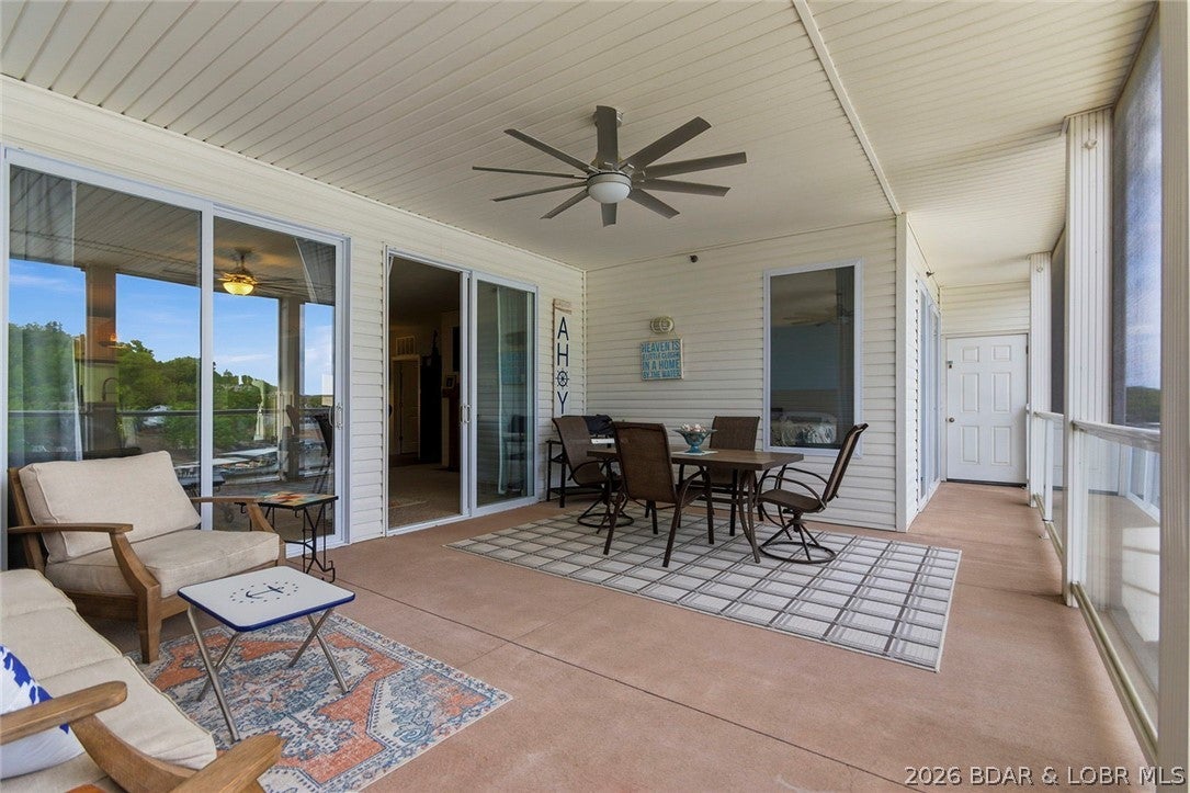 Sunset Palms Condominium - Residential