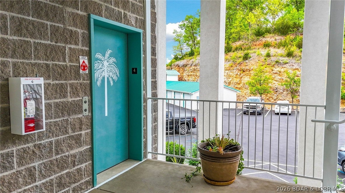 Sunset Palms Condominium - Residential