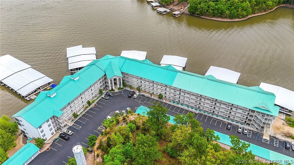 Sunset Palms Condominium - Residential