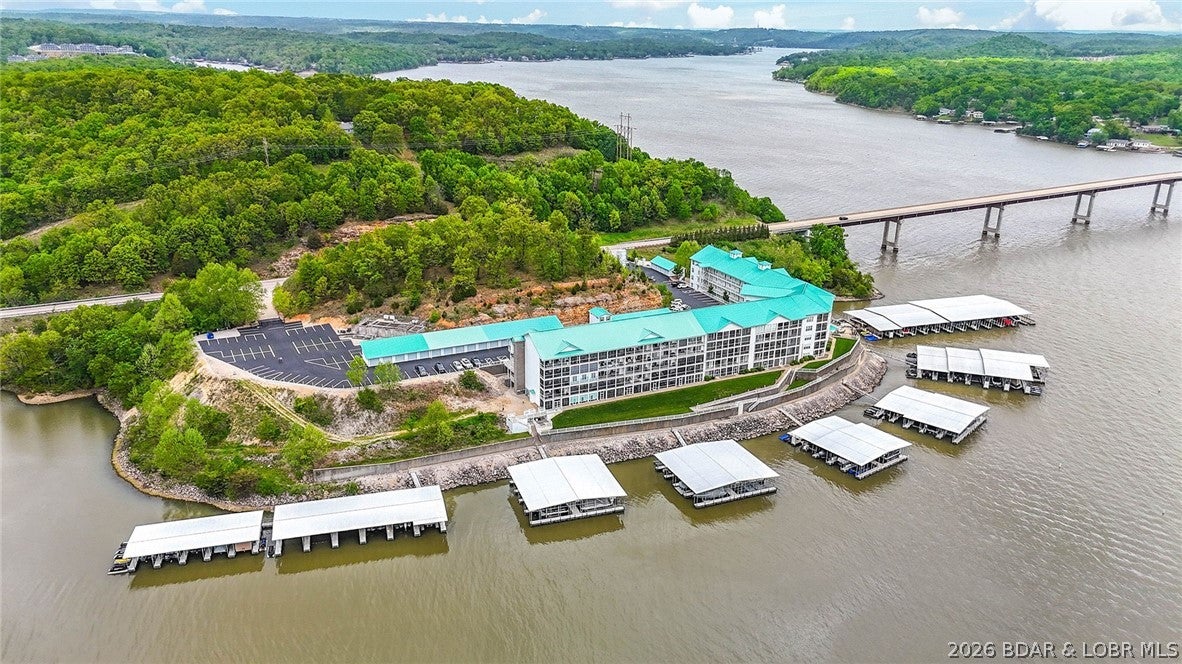 Sunset Palms Condominium - Residential