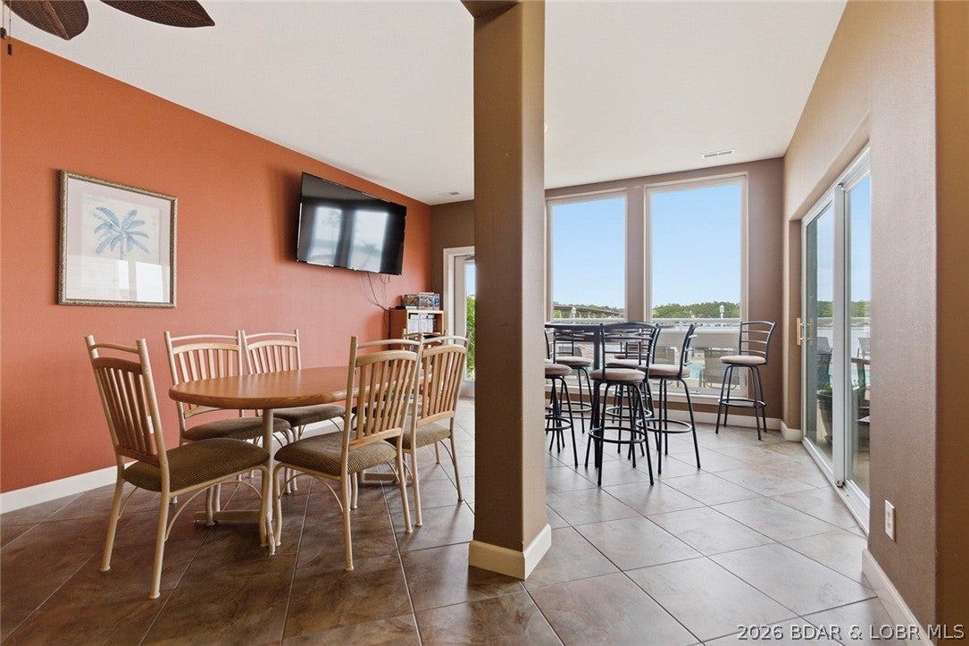 Sunset Palms Condominium - Residential
