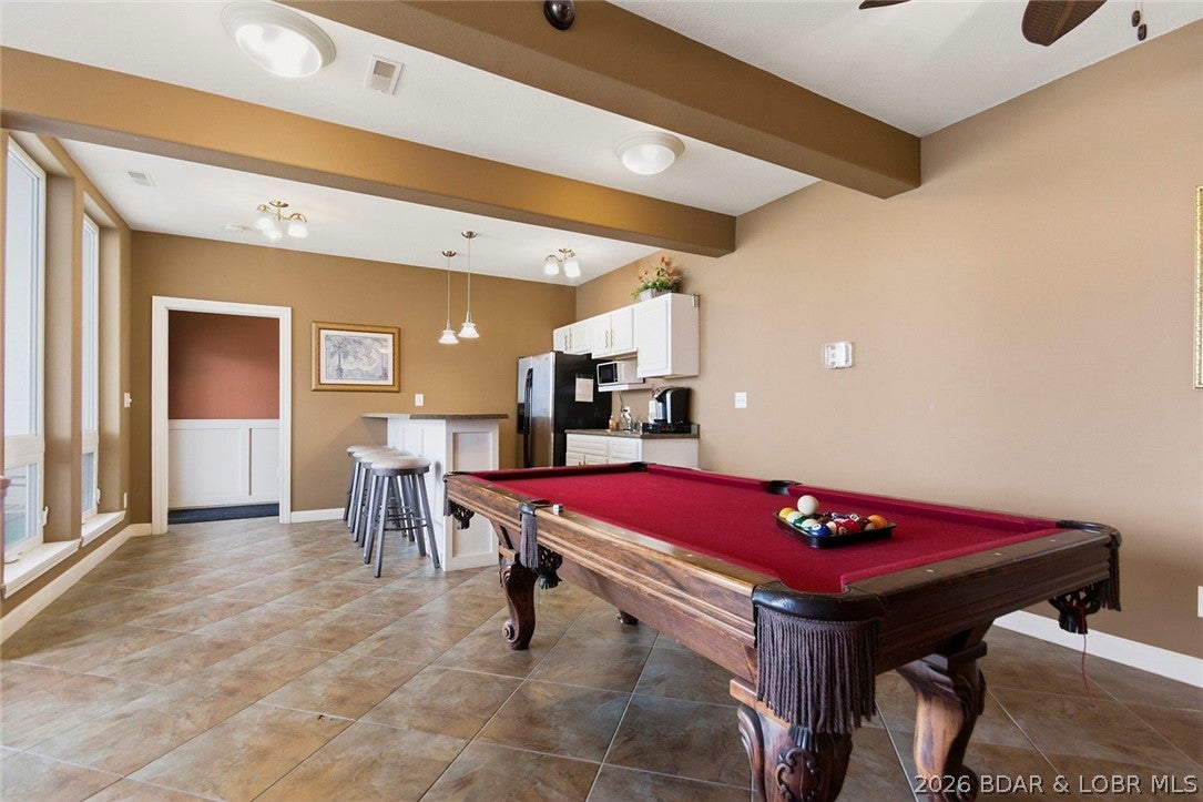 Sunset Palms Condominium - Residential