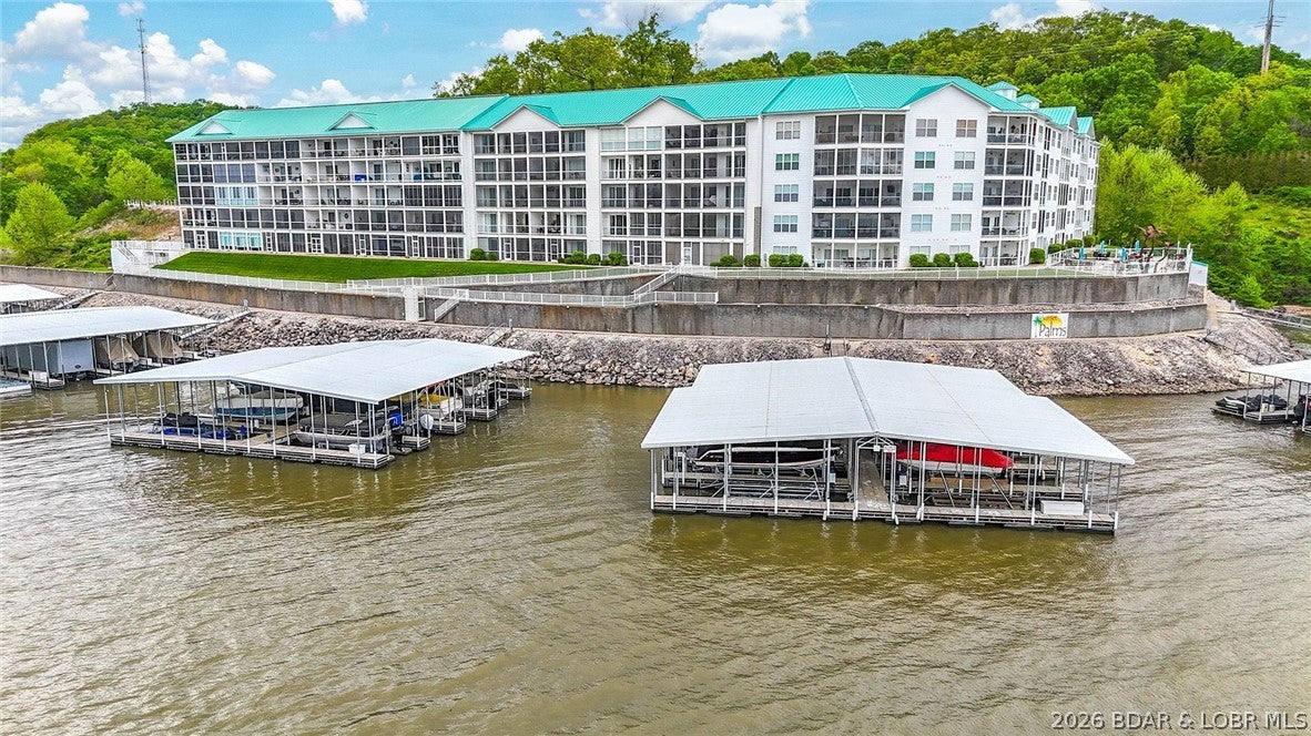 Sunset Palms Condominium - Residential