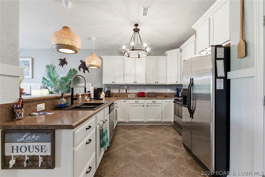 Sunset Palms Condominium - Residential