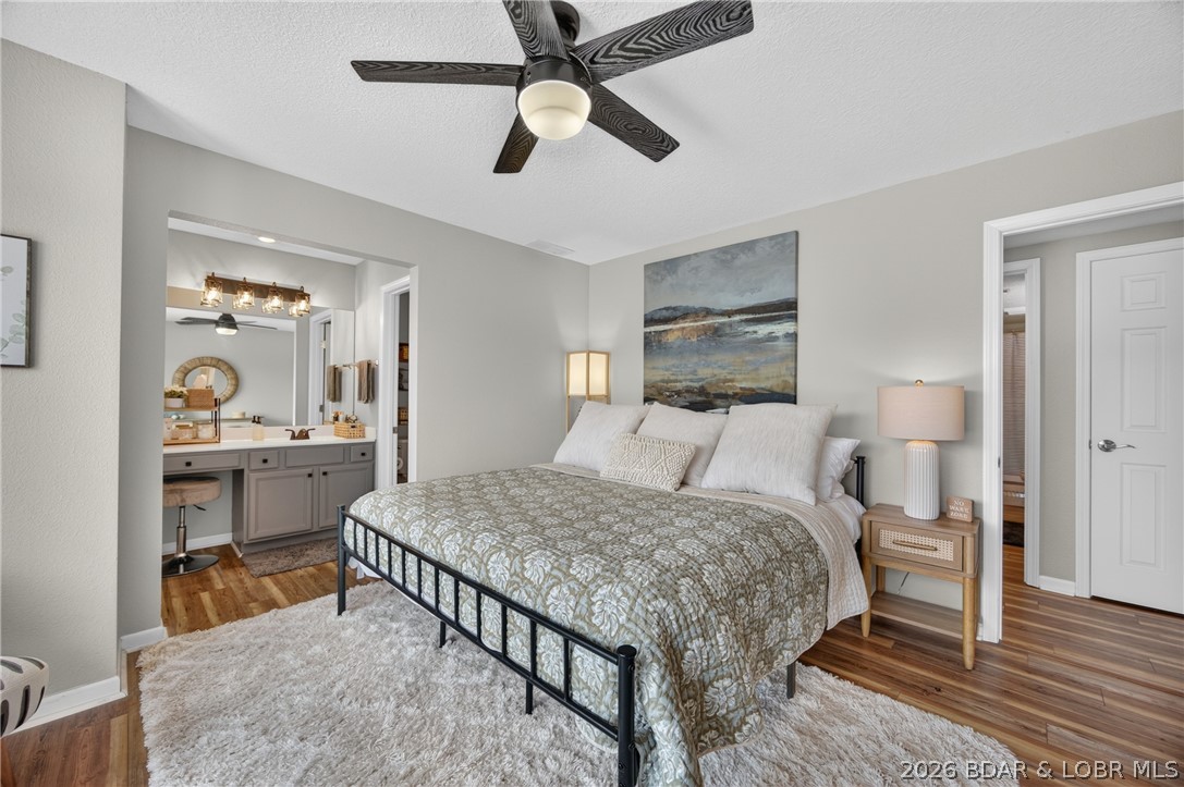 Oak Bluff Condominium - Residential
