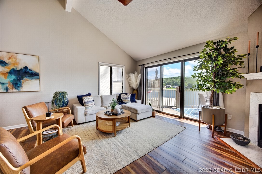 Oak Bluff Condominium - Residential