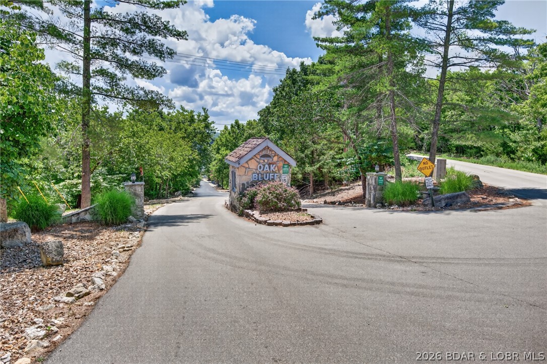Oak Bluff Condominium - Residential