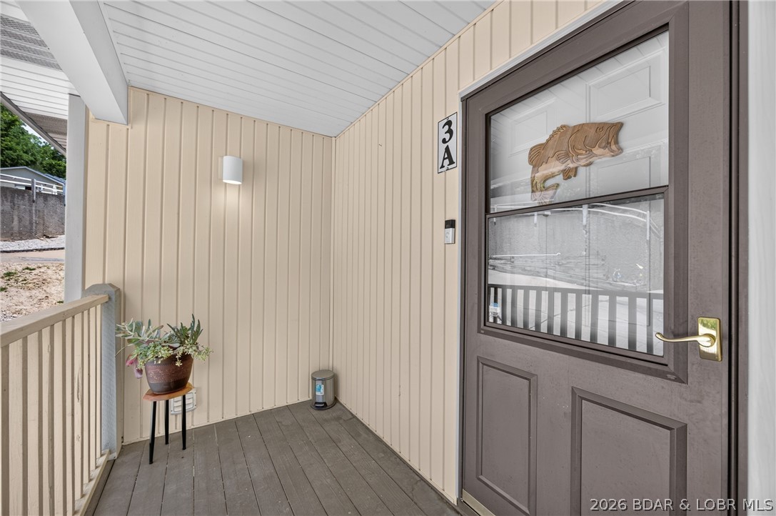 Oak Bluff Condominium - Residential