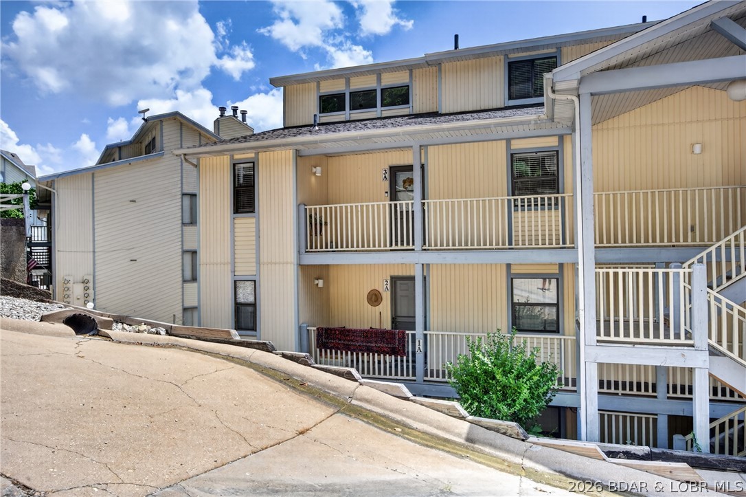 Oak Bluff Condominium - Residential