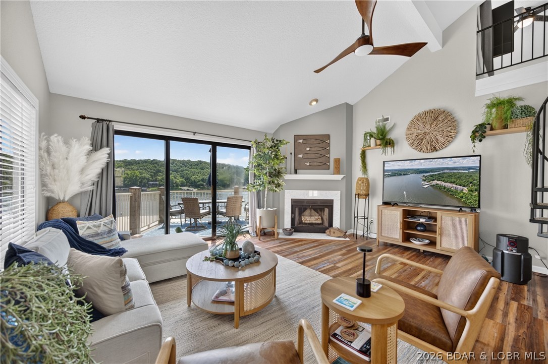Oak Bluff Condominium - Residential