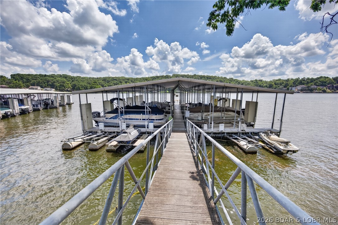 Oak Bluff Condominium - Residential