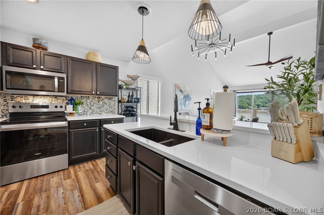 Oak Bluff Condominium - Residential