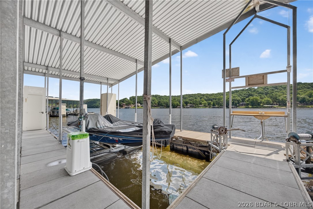 Oak Bluff Condominium - Residential