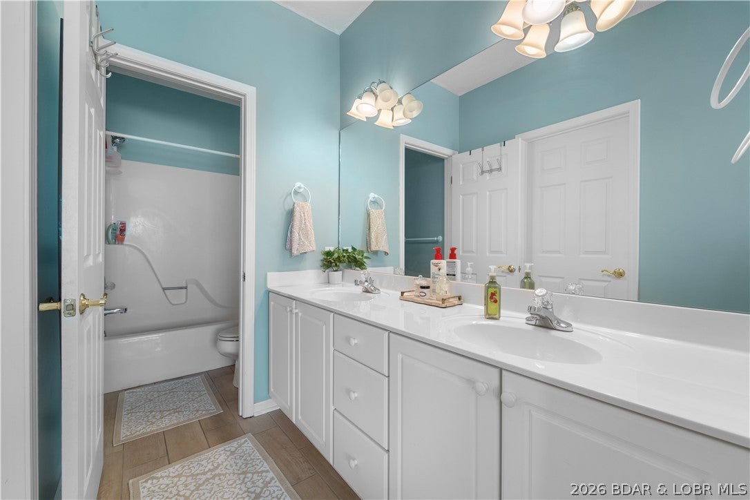 Palisades Condominium - Residential