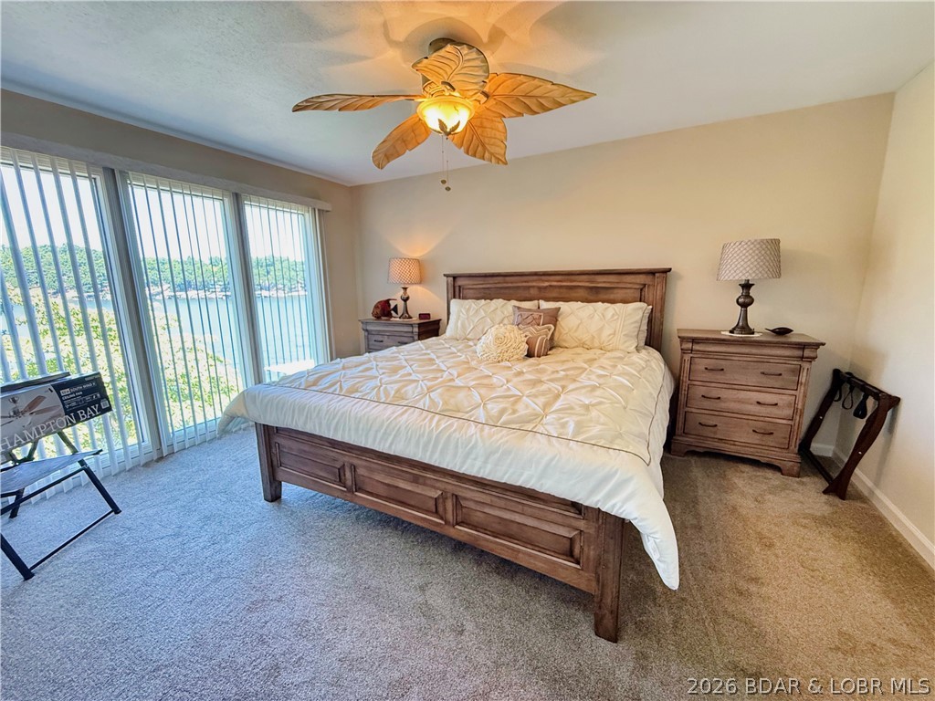 Jonathans Landing - Residential