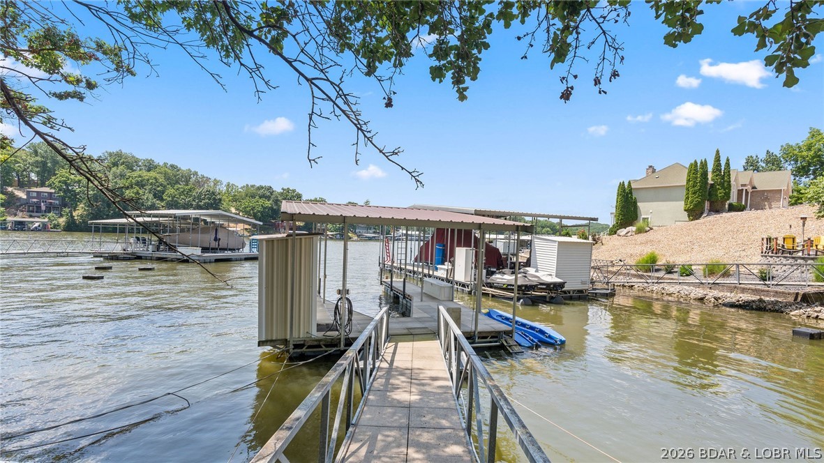 Robyn Point - Residential