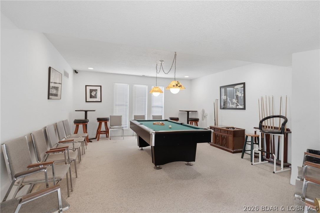 Oak Bluff Condominium - Residential