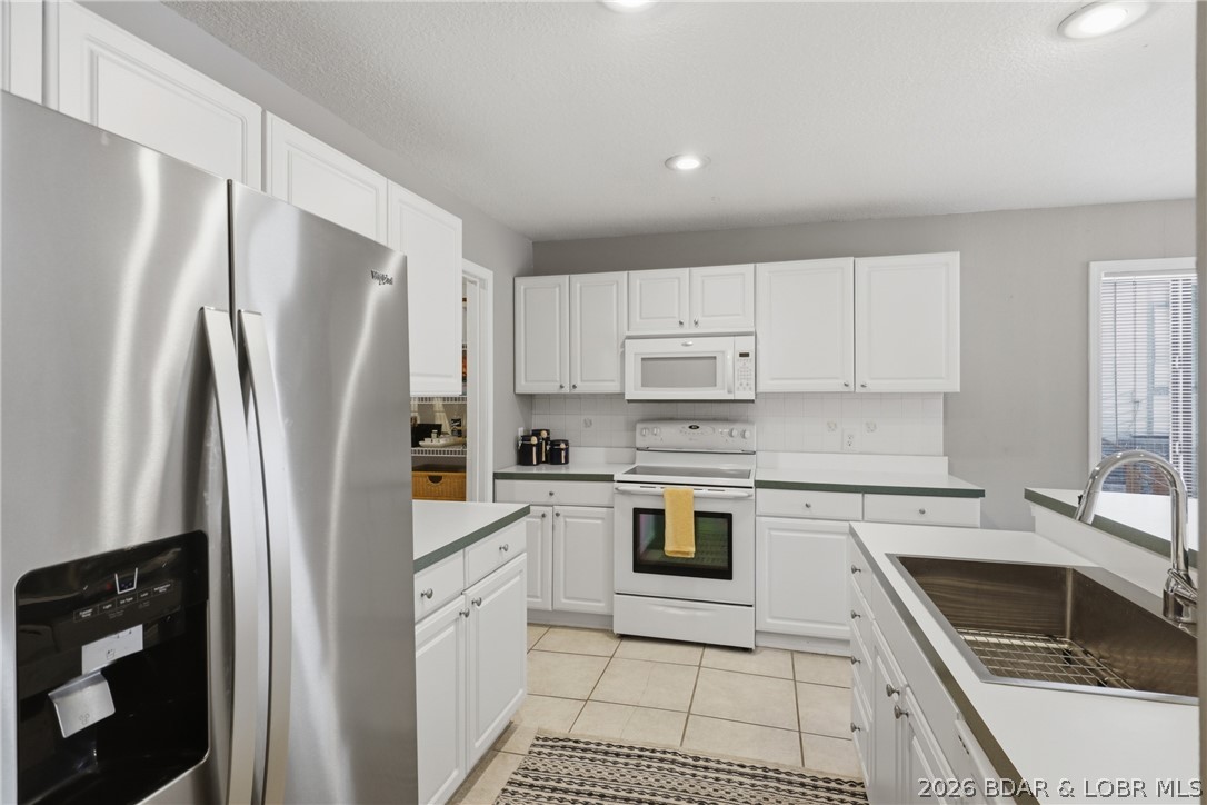 Oak Bluff Condominium - Residential