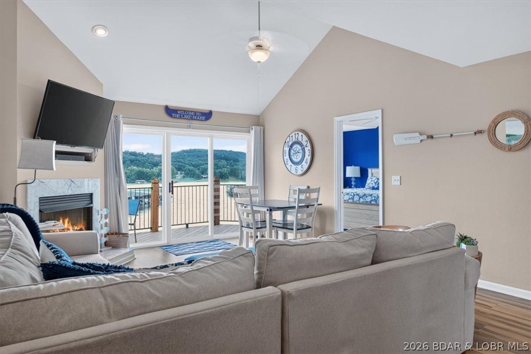 Cedar Glen Condominium - Residential