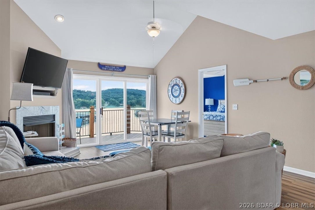 Cedar Glen Condominium - Residential