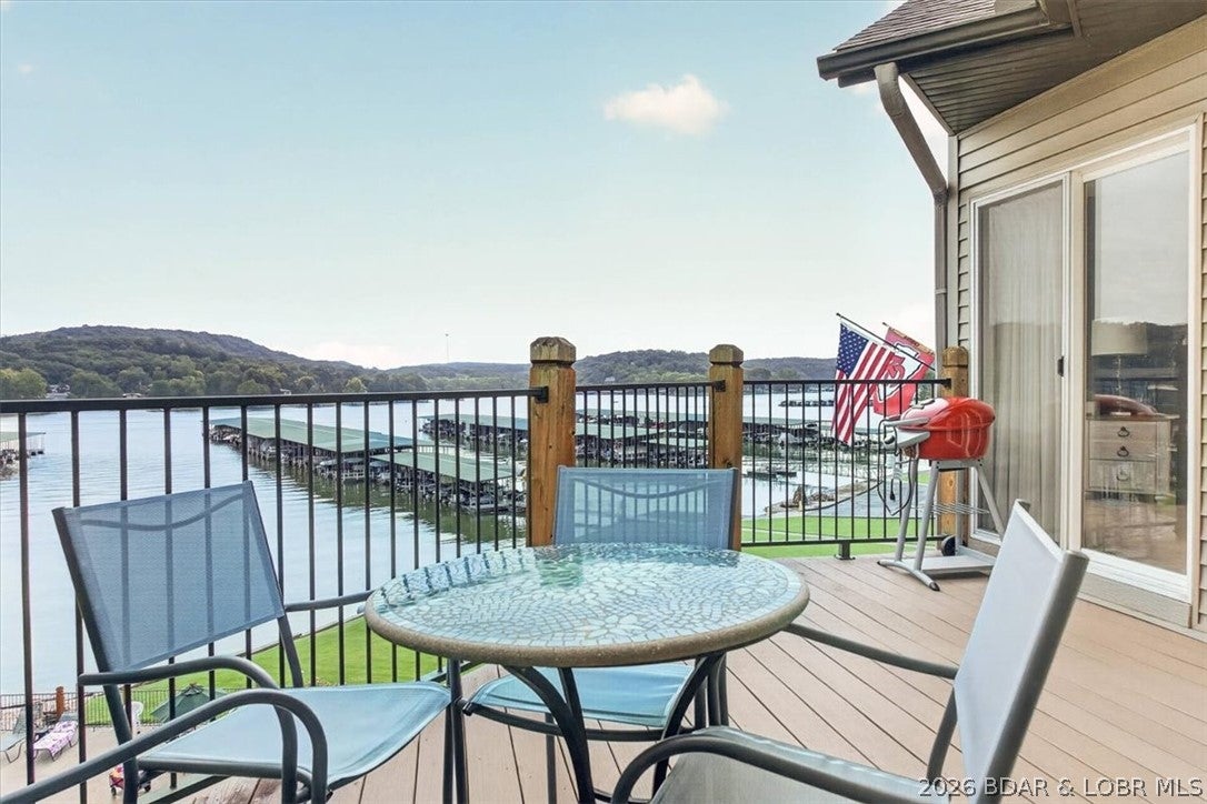 Cedar Glen Condominium - Residential