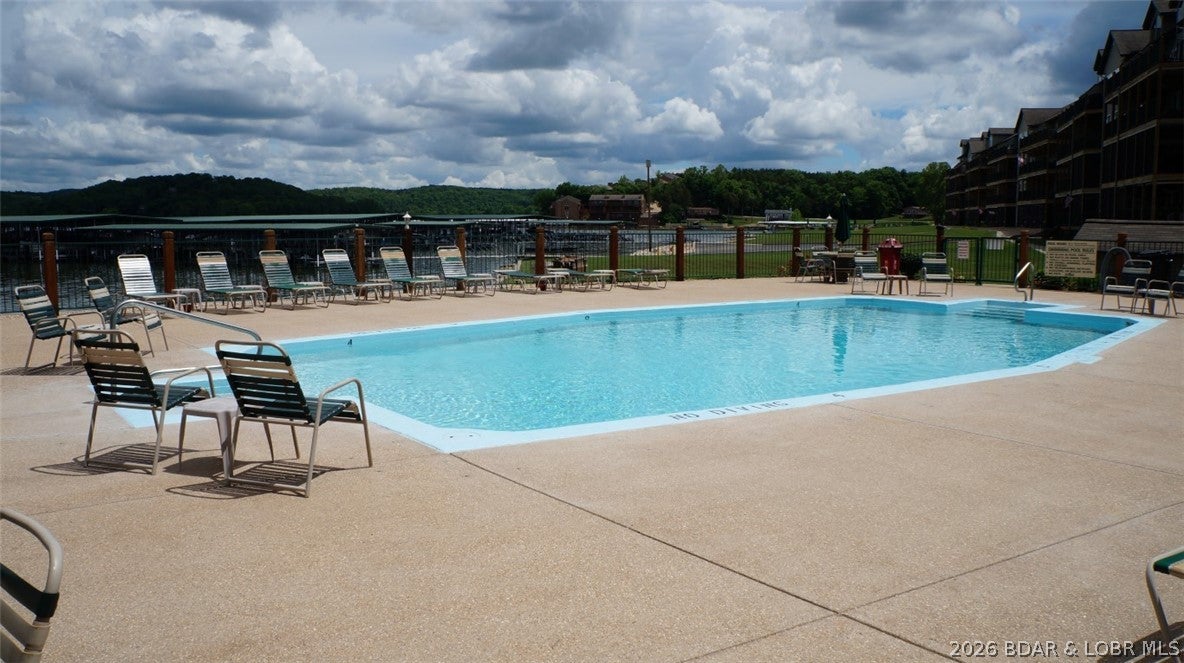 Cedar Glen Condominium - Residential