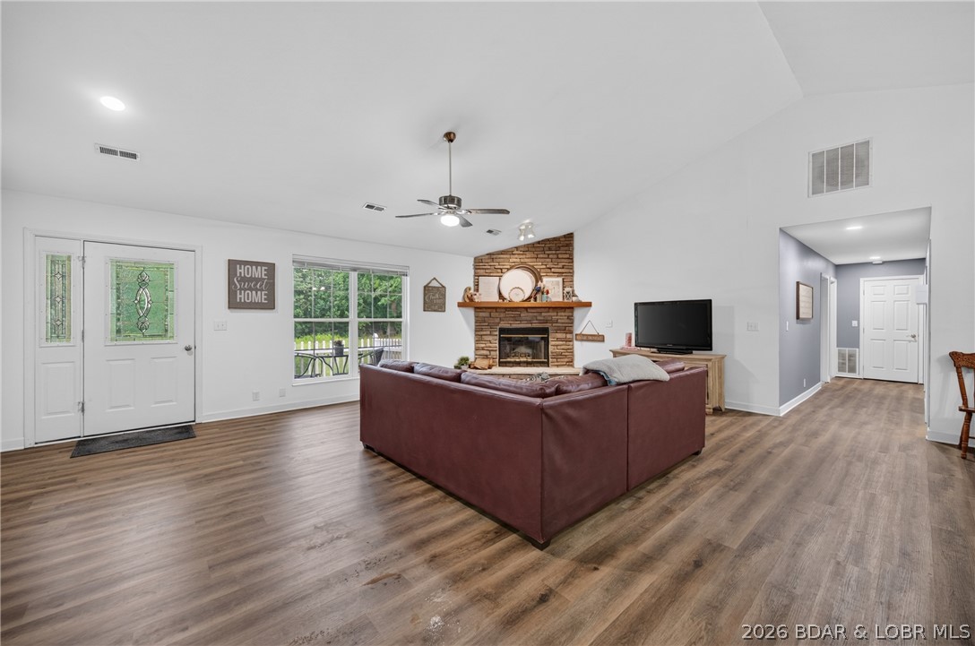 Cinnamon Hollow - Residential