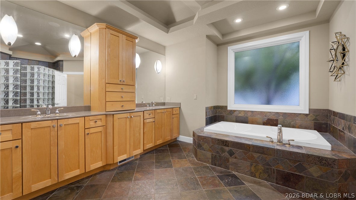 Grand Point - Residential