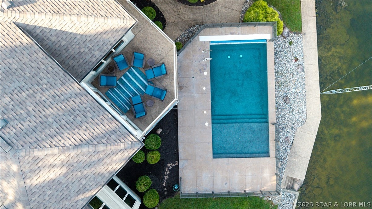 Grand Point - Residential