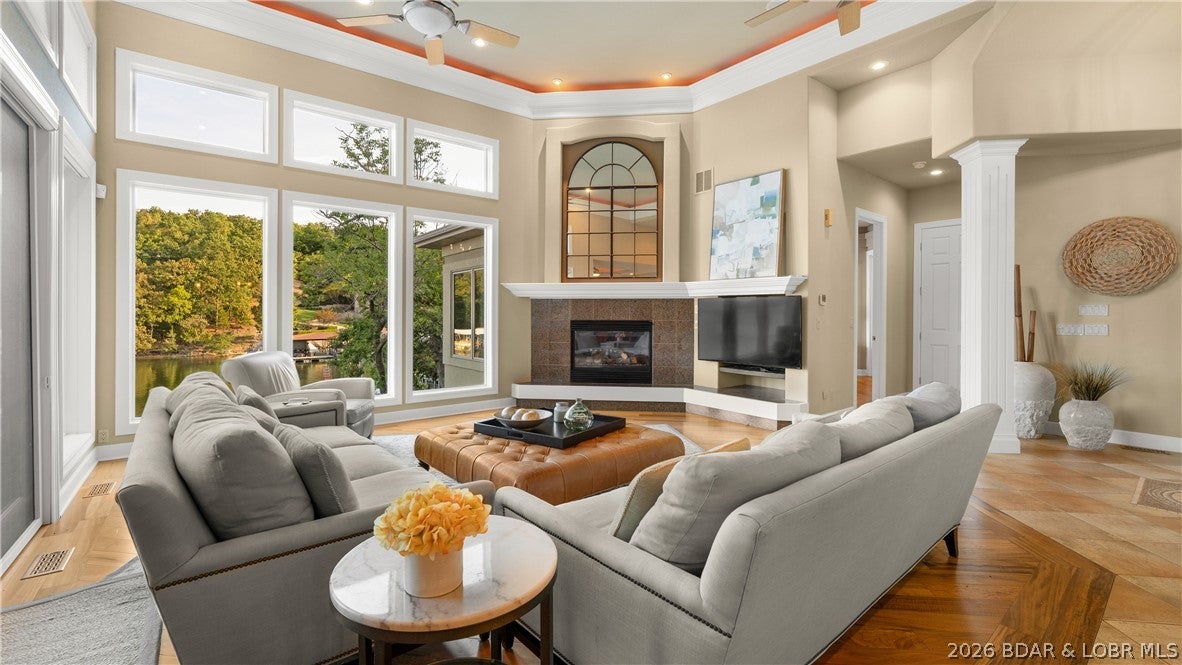 Grand Point - Residential