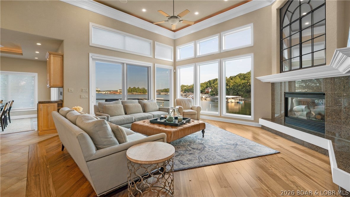 Grand Point - Residential