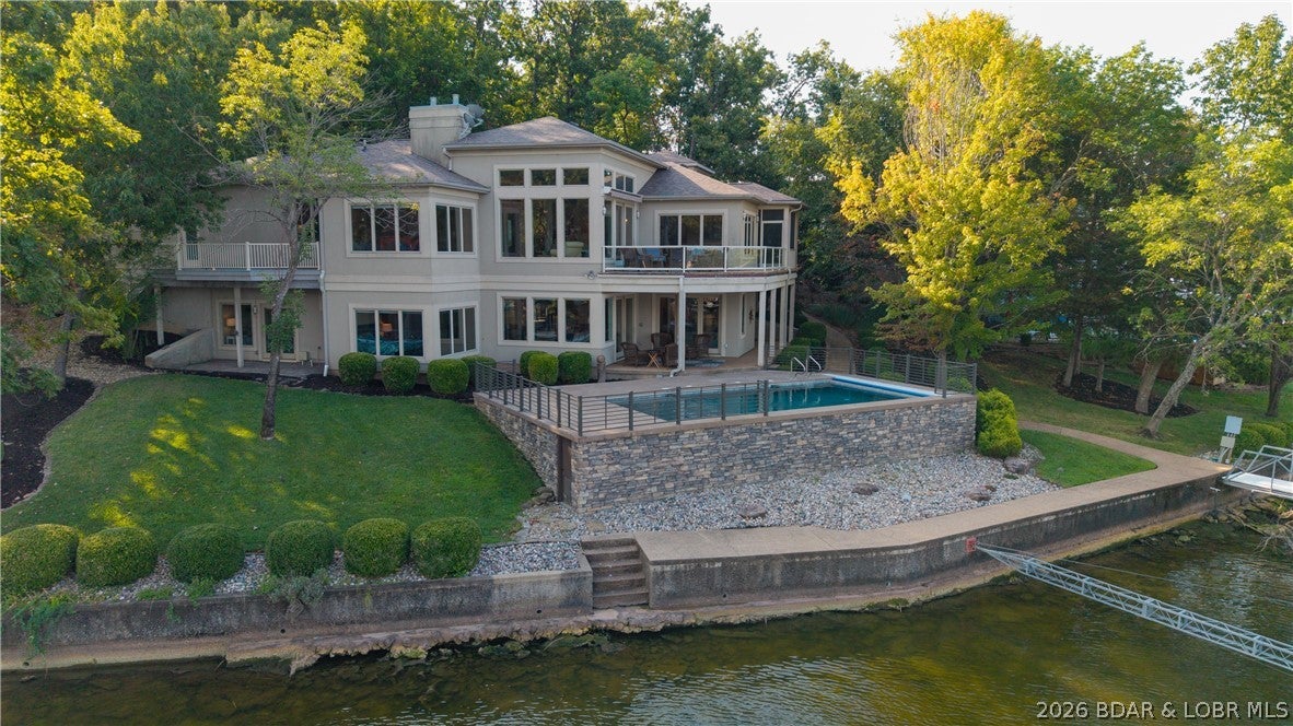 Grand Point - Residential