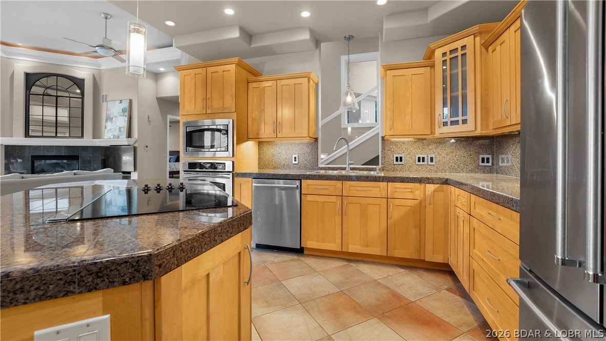Grand Point - Residential