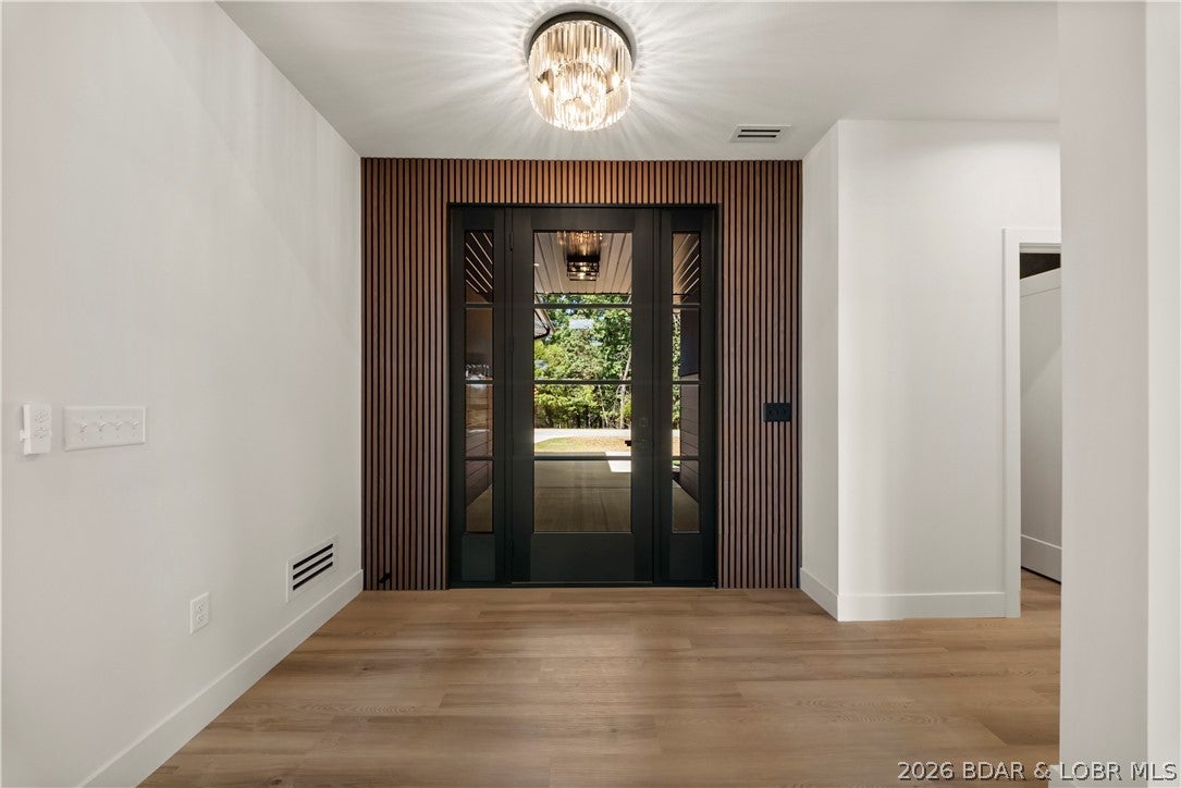 Grand Point - Residential