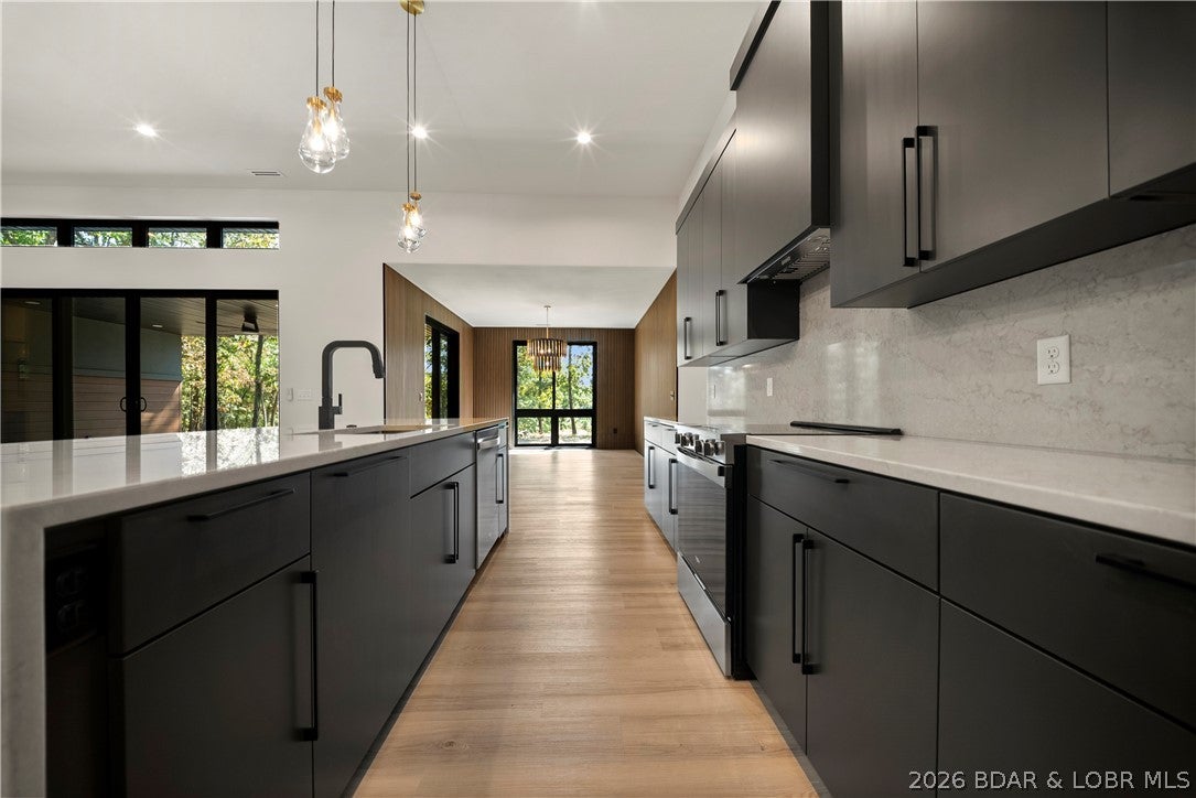 Grand Point - Residential