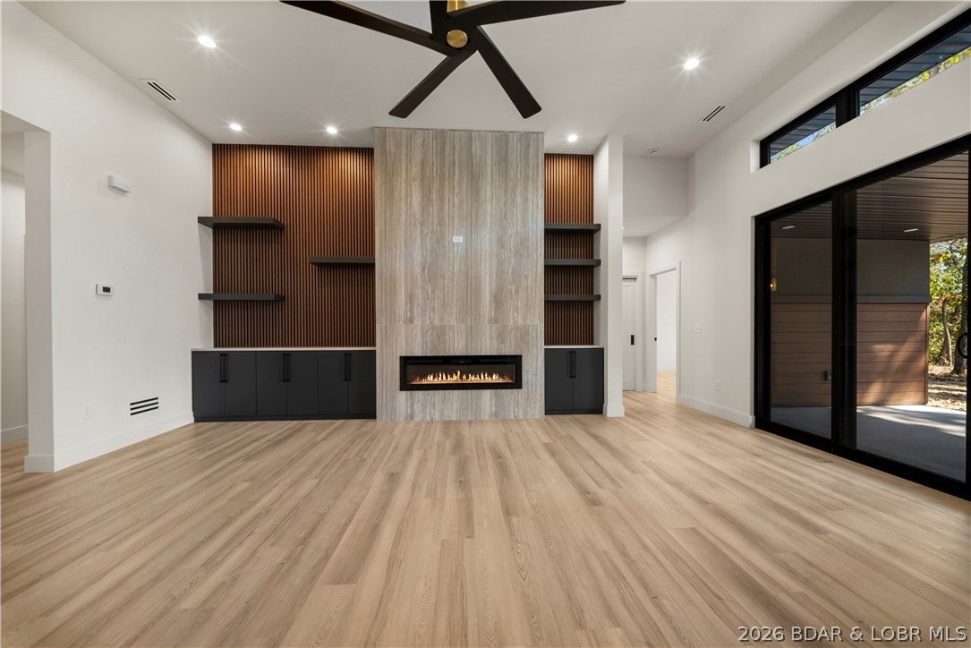 Grand Point - Residential