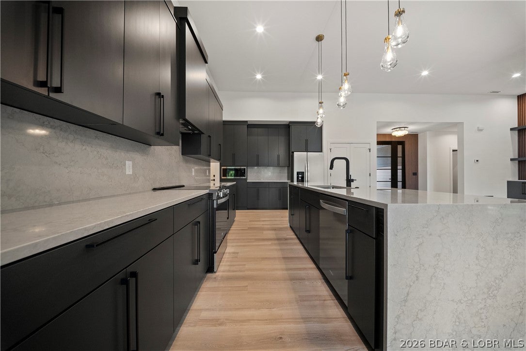 Grand Point - Residential