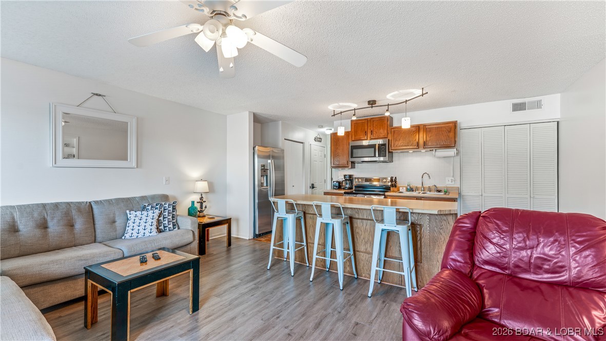 Southwood Shores Condominium - Residential
