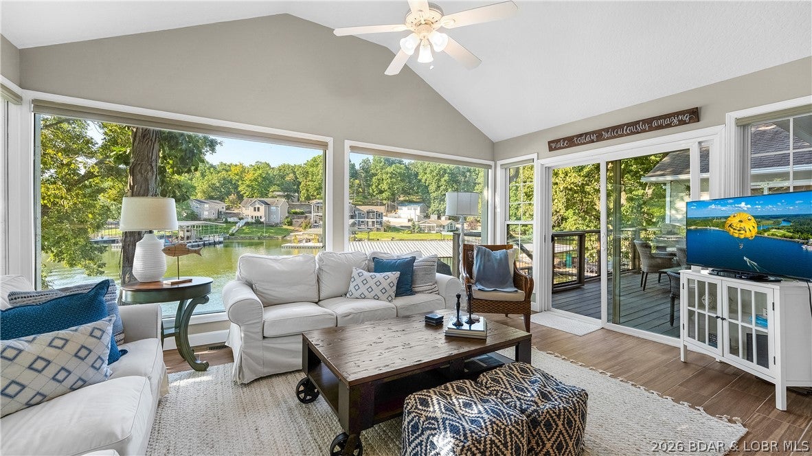 Shawnee Bend No. 5 - Residential